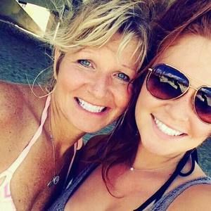 Meet your Posher, Alli